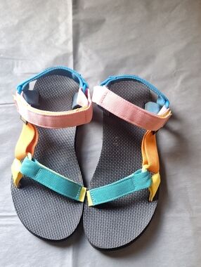 Teva Original Universal Sandals Womens Size 9 Multi Colors